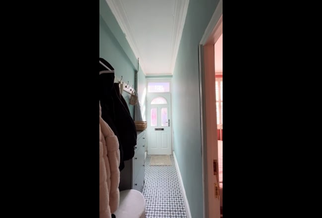 Video 1: Bedroom for rent 
