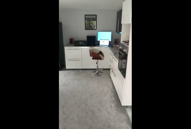Double Room and Large House Fishponds Main Photo