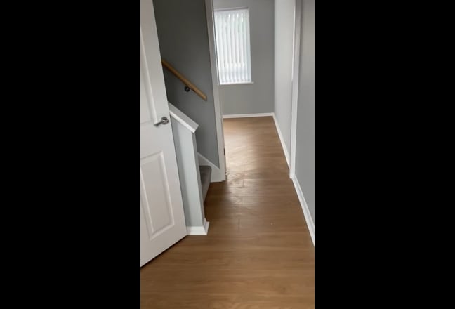 2 bed flat  Main Photo