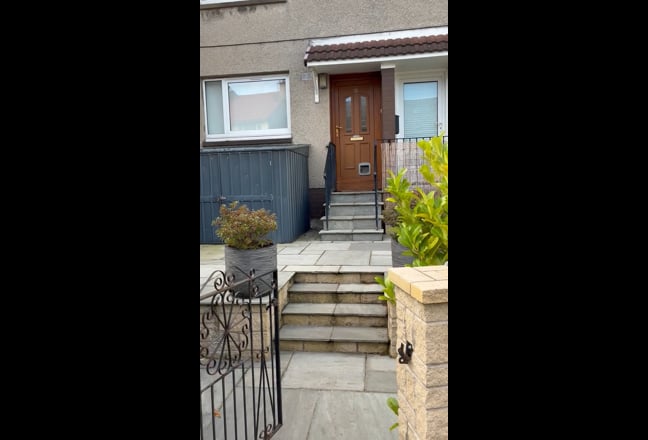 Room to Rent - Longstone EH14 Main Photo