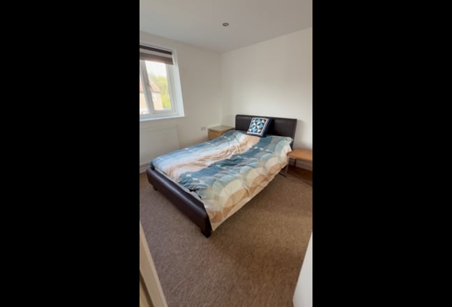 BIG ensuite, great location for Wilmslow and ✈️ Main Photo