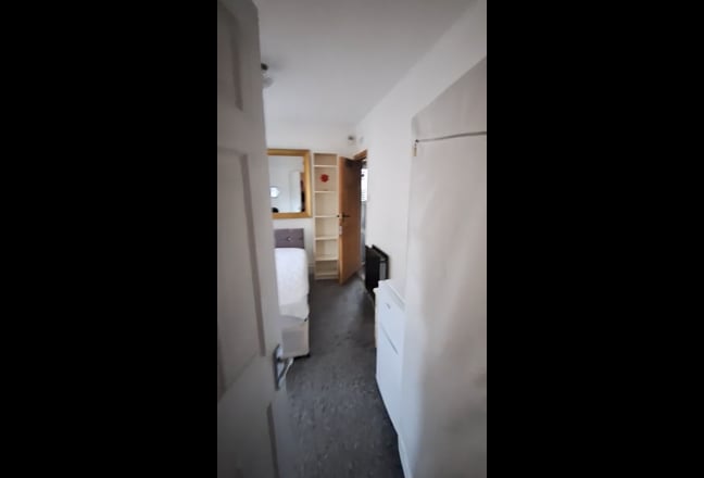 Double room available immediately  Main Photo