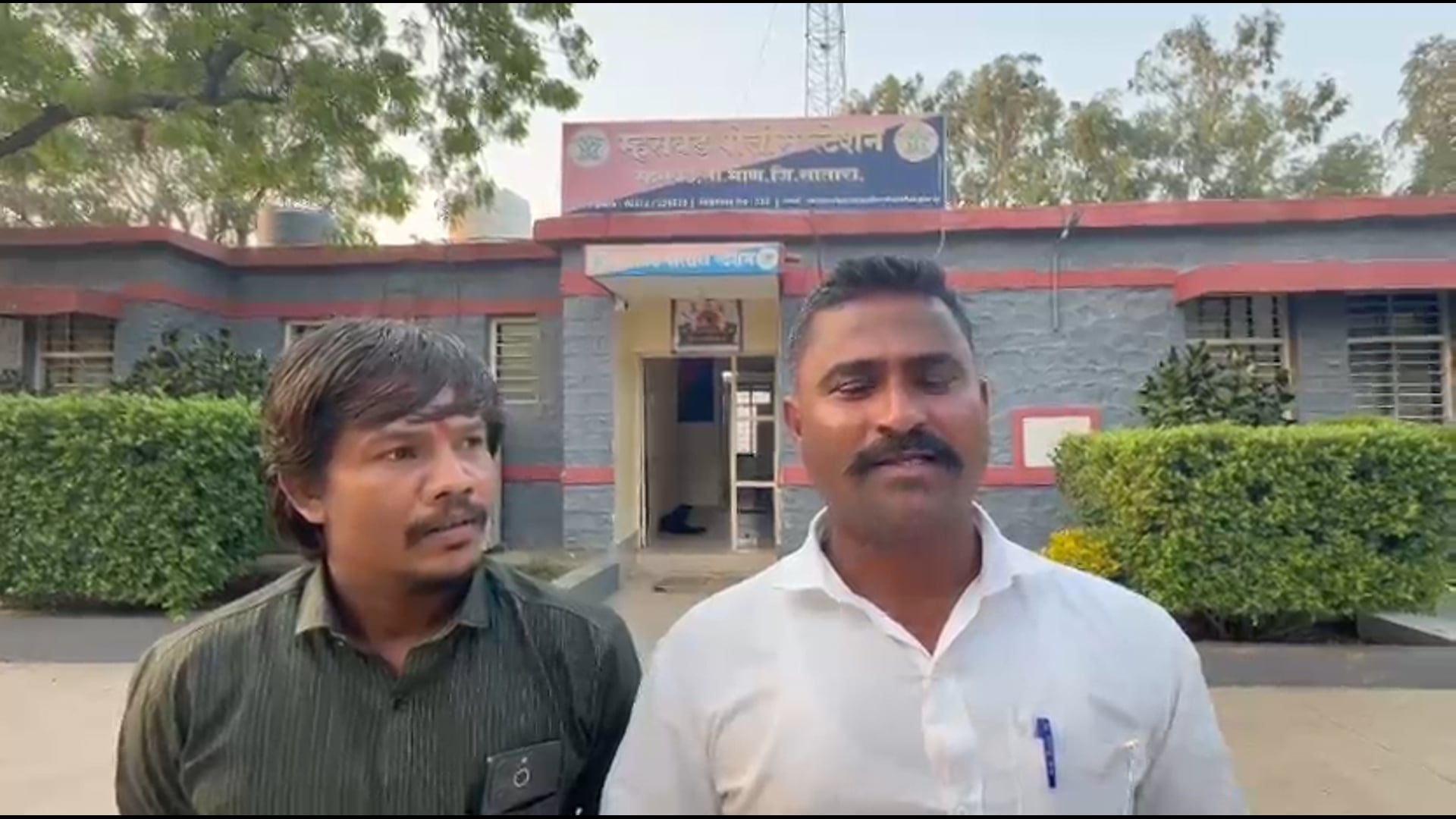 विक्रम शिंगाडे यांच्या विरुद्ध दाखल गुन्हा मागे घ्यावा यासाठी निवेदन