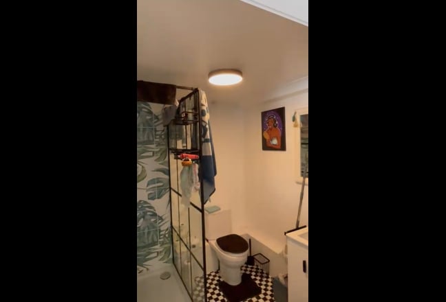 Video 1: 