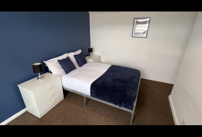 Furnished Loft Room on Field Drive, Shirebrook   Main Photo