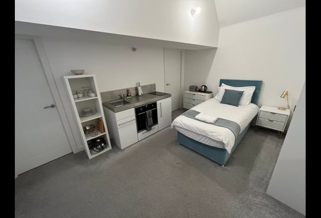 One Bedroom Studio Apartment in Worksop Main Photo