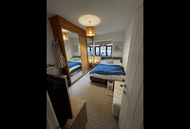 Spacious 2 bed 1bath Available in Clapham/Balham Main Photo