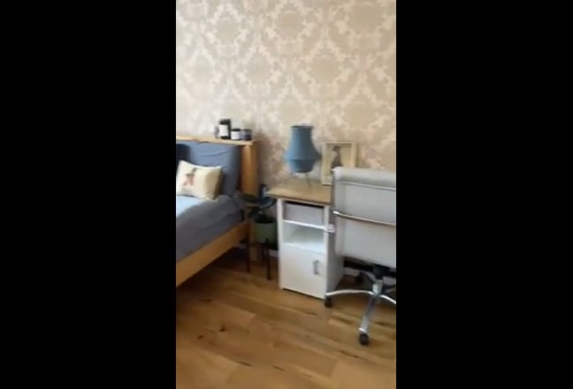 Stunning bedroom in Zone 1, price negotiable  Main Photo