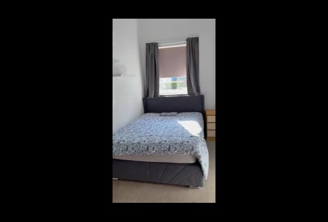 Flatmate Wanted! Room to rent  Main Photo