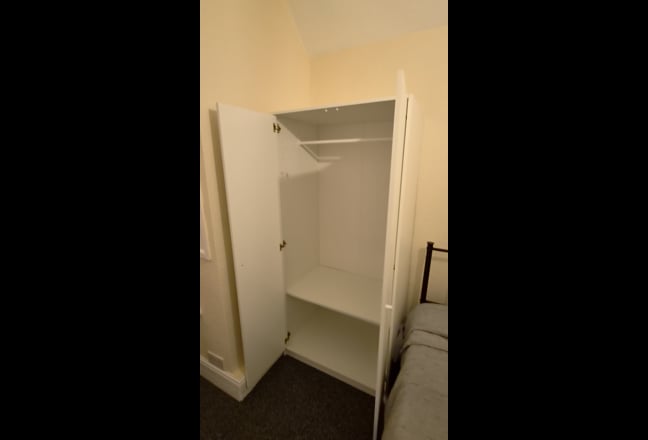Newly refurbished property Main Photo