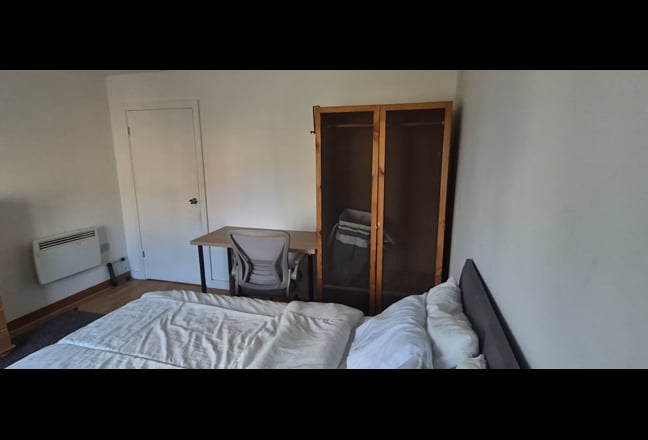 Spacious Bedroom | Bills Inc | Female Share Main Photo