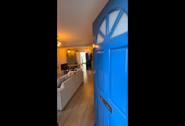 Video 1: 