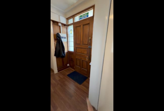Video 1: 