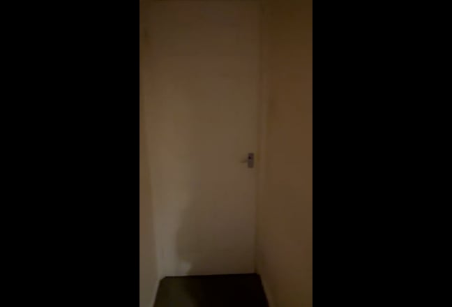 Spacious Double Room in Modern 2 Bed apart Bills Main Photo