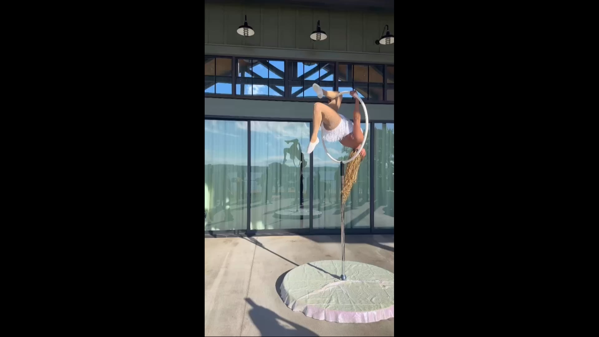 Promotional video thumbnail 5 for Finesse Aerial Entertainment