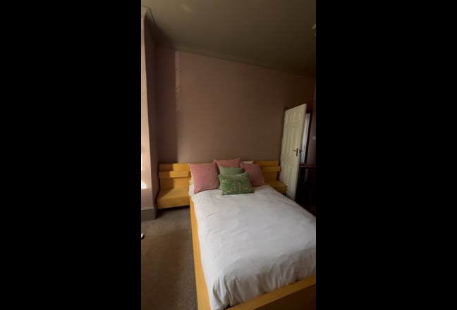 Video 1: 