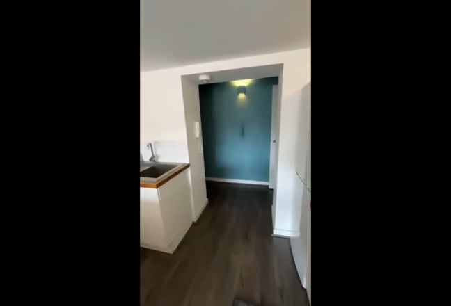 Video 1: 