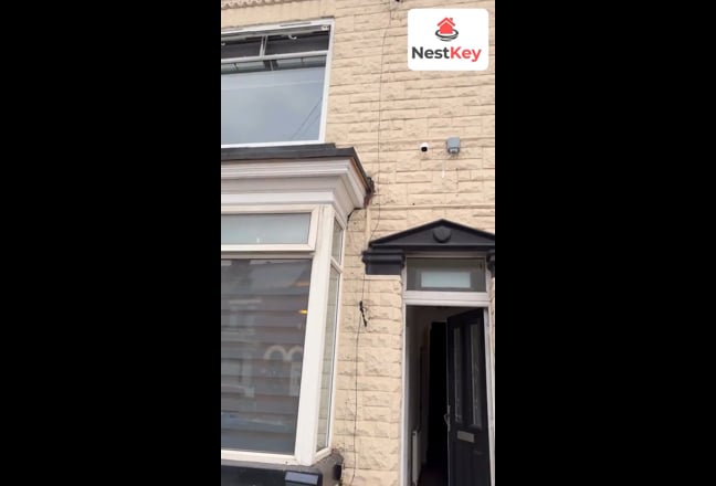 Video 1: 