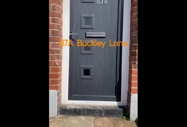 En-suite room - 87a Buckley Lane, Farnworth Main Photo