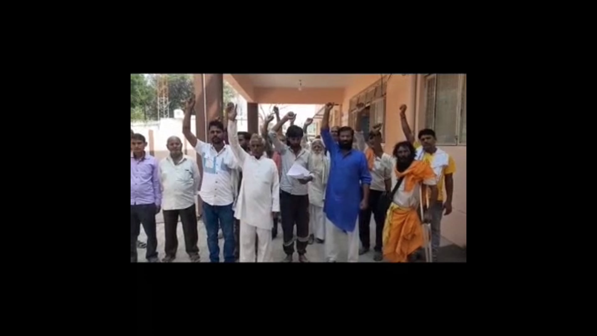 मथुरा के बिरला नगर में प्राचीन हनुमानगढ़ी को तोड़ने और मूर्तियां चुराने का, सनसनी खेज,प्रयास,, 