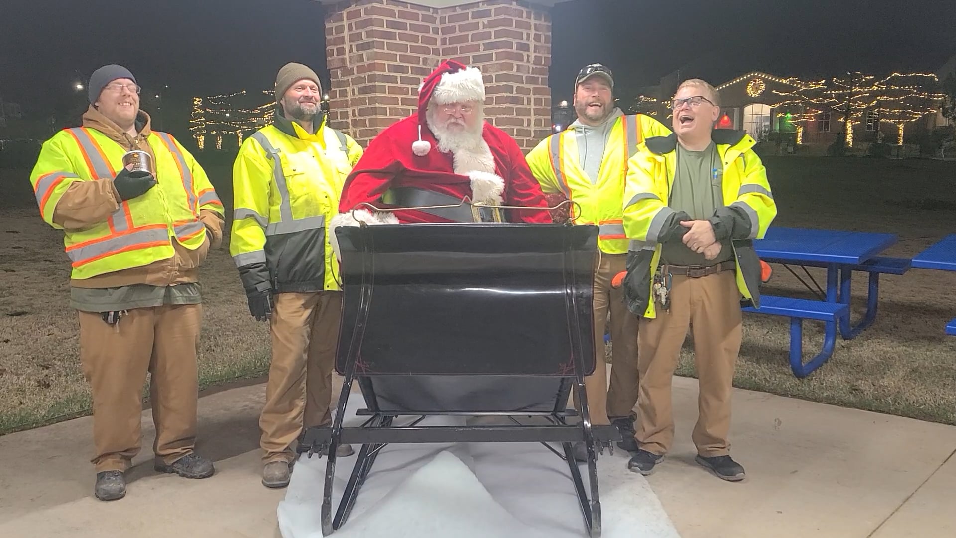 Promotional video thumbnail 2 for Santa Claus Chris