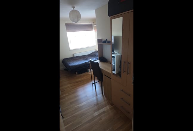 Room in the heart of Balham Main Photo