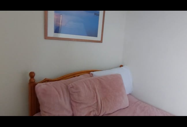 Ensuite double room nr town centre, parking Main Photo