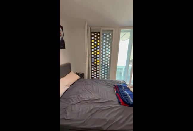 Video 1: Kitchen with utensils and waching machine + dryer