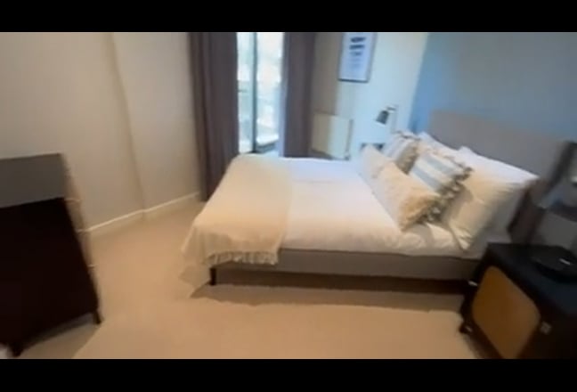 Laege En-Suite Double Room in Central London  Main Photo