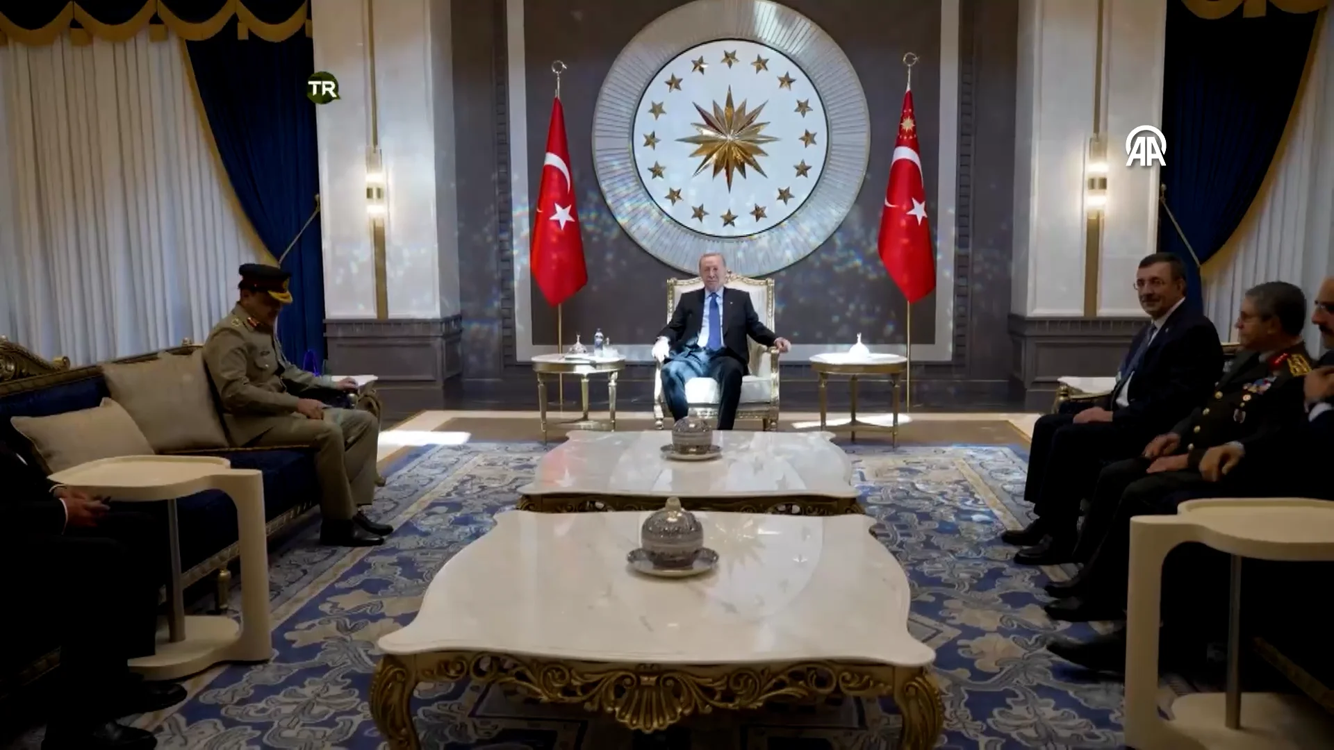 Pakistan Genelkurmay Başkanı Asım Münir - Cumhurbaşkanı Erdoğan kabul ...