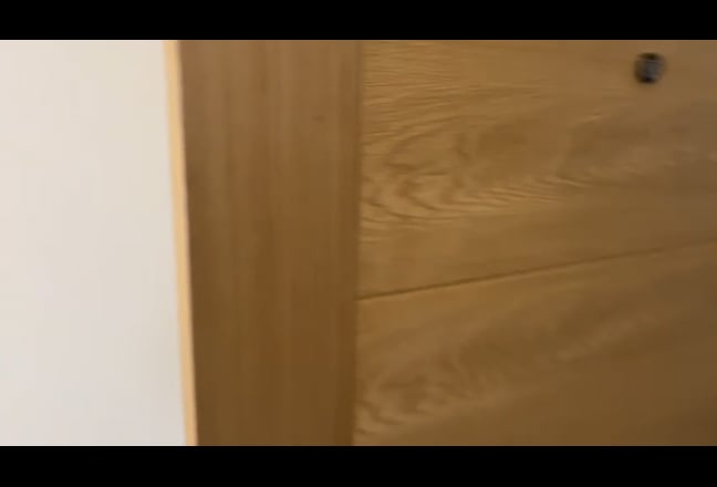 Video 1: Open plan living room/kitchen