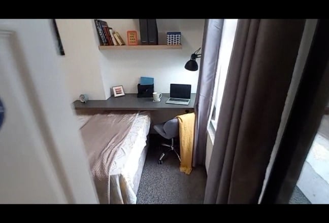 Video 1: 