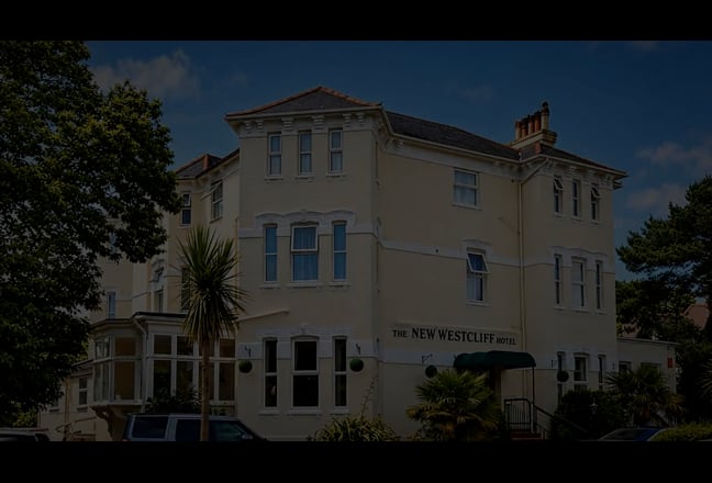 🔥 En-Suite Rooms from &pound;175 inc Pool,Parking,Bills Main Photo