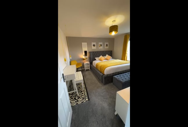 Super King Room, 4 Bed Detached, New Build Main Photo