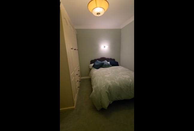 Double bedroom available in Pinner Main Photo