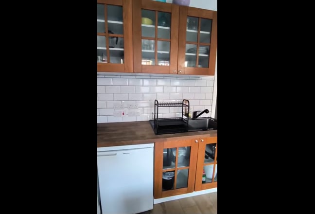 Ace 1 Bed Apt W5 - 2 Mins Tube/Great Amenities Main Photo