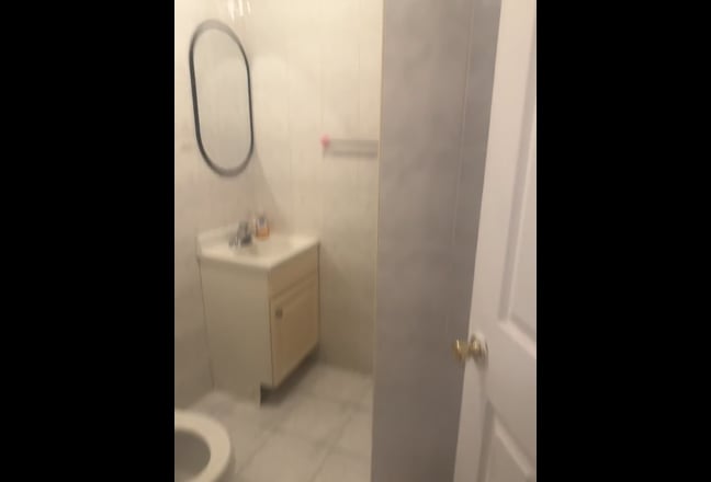 Great private place 2 rooms and own bathroom  Main Photo