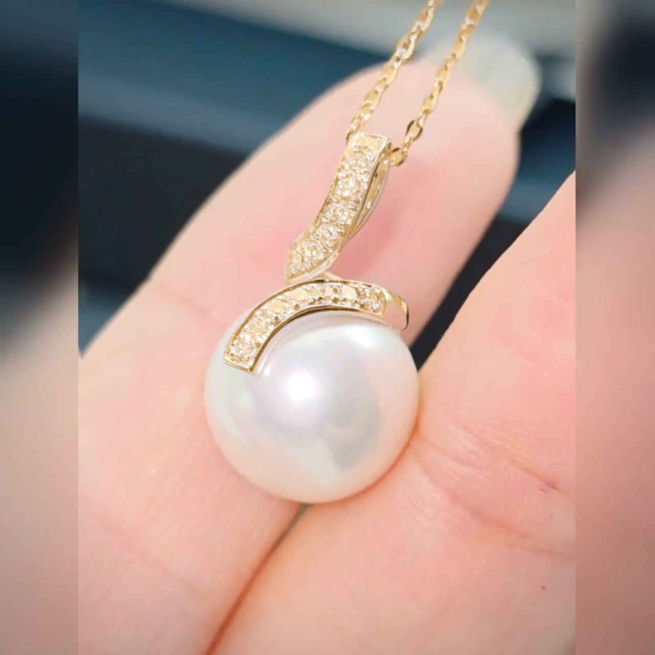 Ciondolo Ondine - Oro Giallo, Diamanti & Perla d’Acqua Dolce | Gemperles