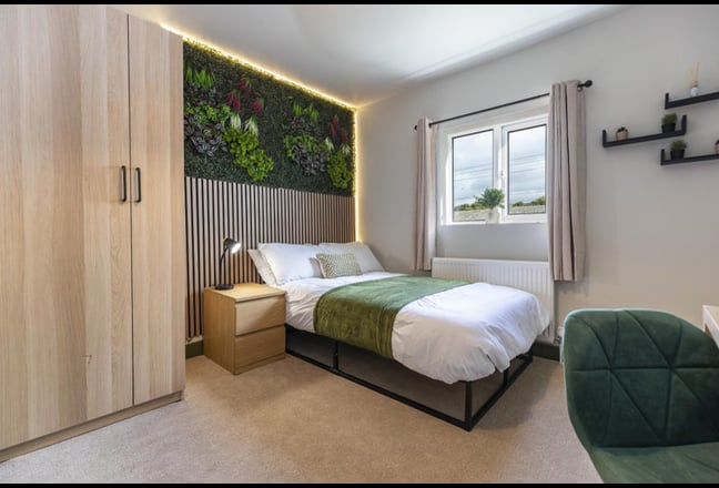 ✨6 Brand New Furnished Double En-suite Rooms✨ Main Photo