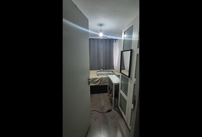  single room available Main Photo