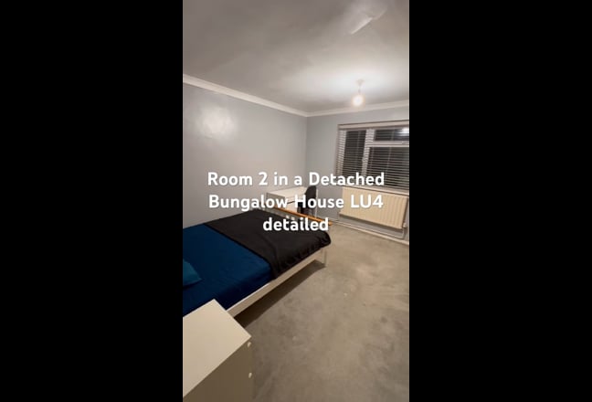 Furnished Large Double Rooms - Near M1 Main Photo