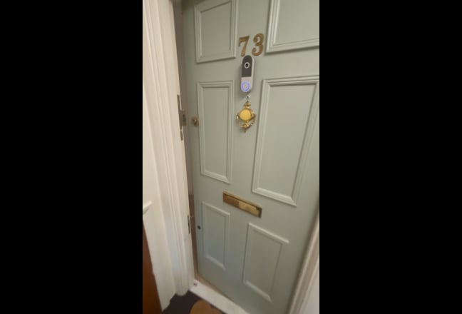 Cosy Room in Friendly 2-Bed Flat – Mill Hill Main Photo