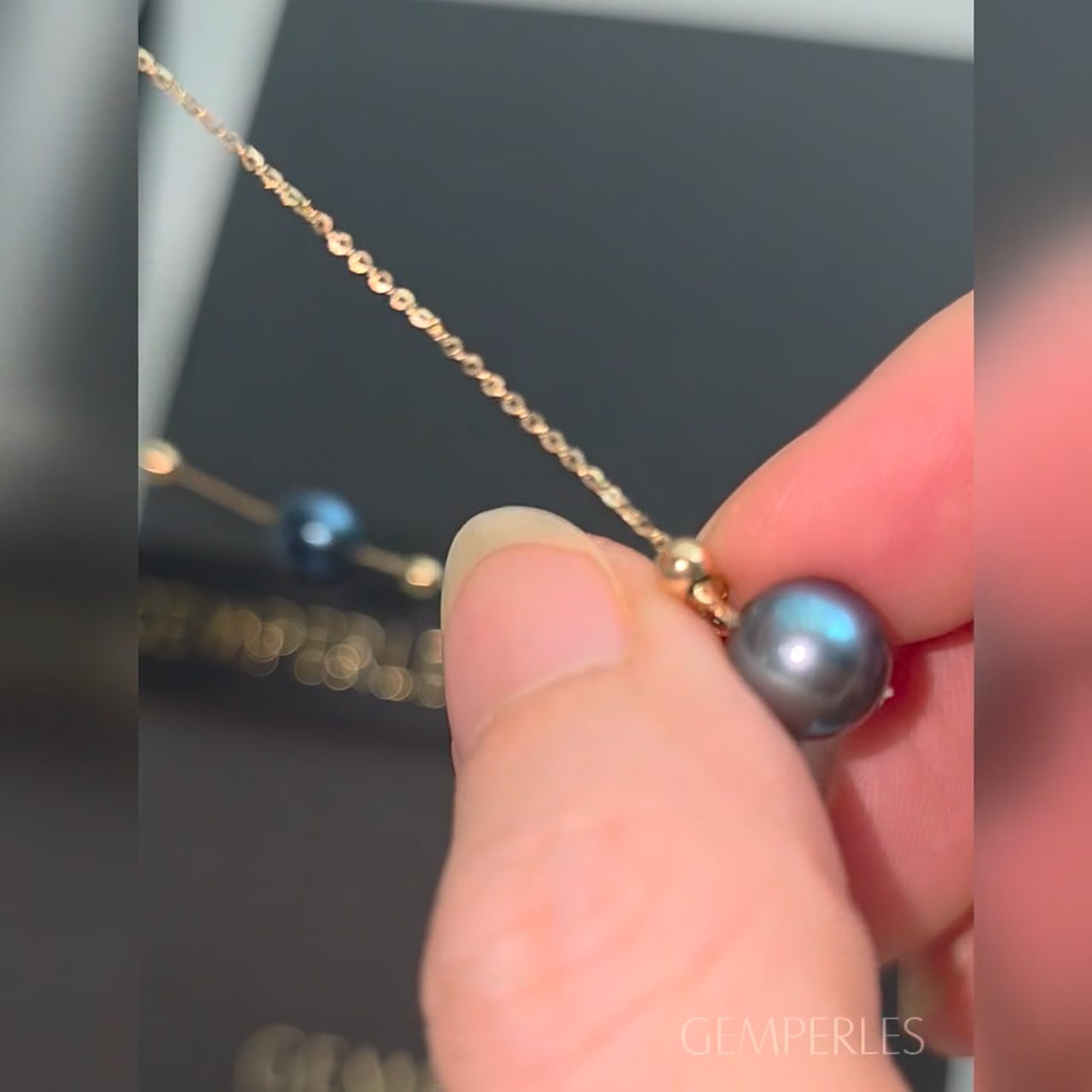 Bracciale Solstizio IV - Perle Akoya Nere & Oro Giallo 18K | Gemperles