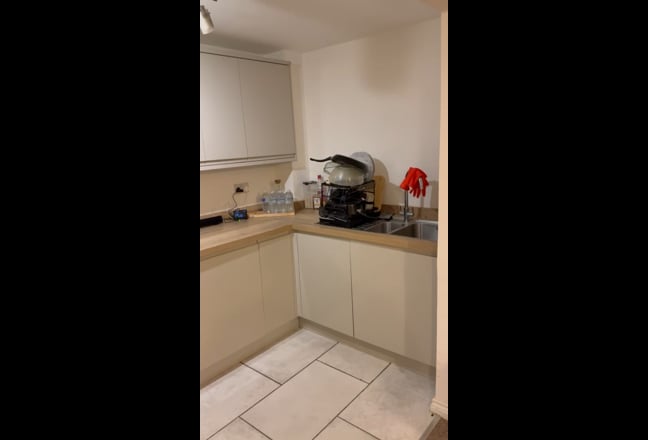 Double room with en suite  Main Photo