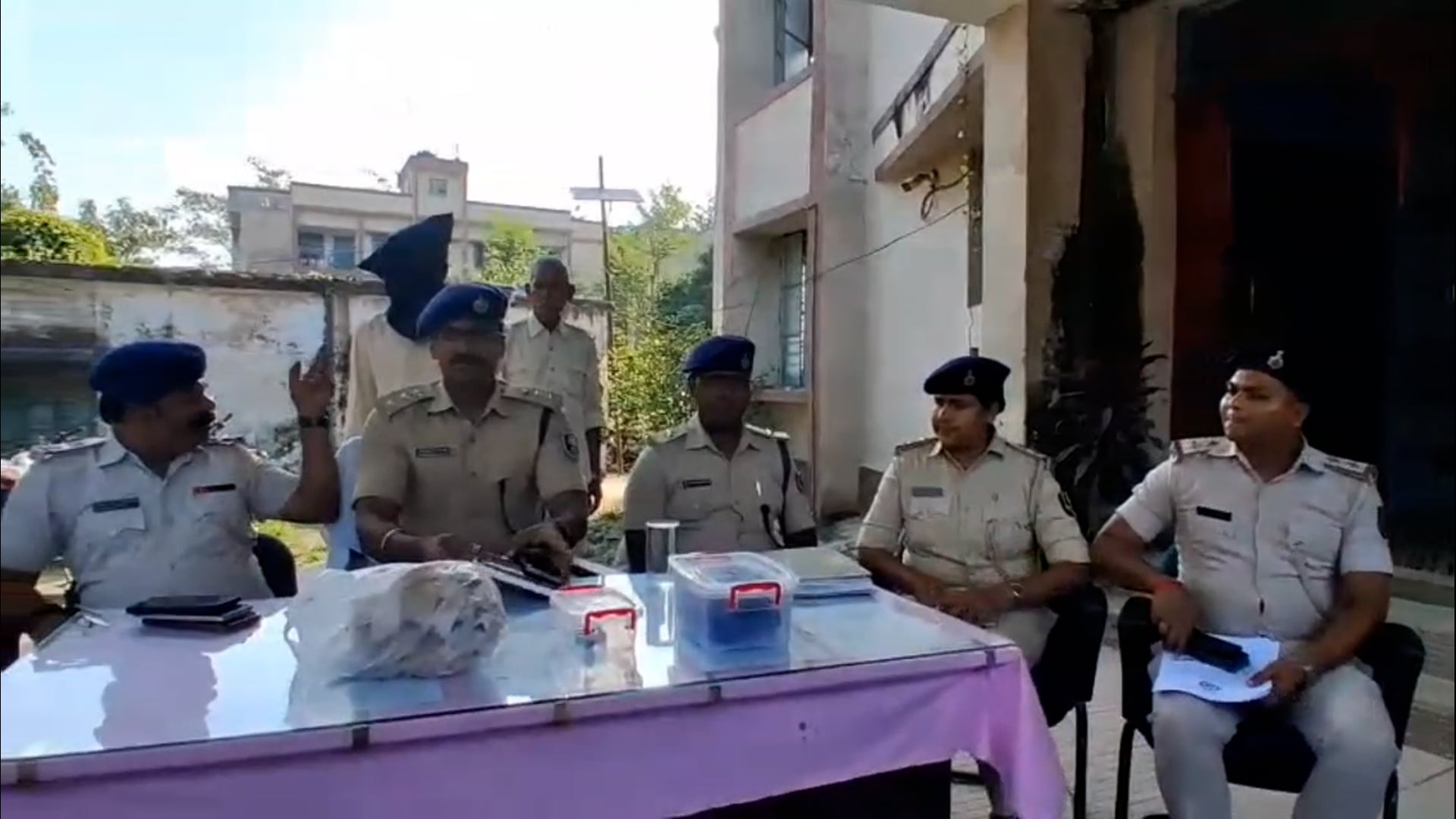 सुजीत हत्याकांड का पुलिस ने किया 48 घंटे के अंदर खुलासा 