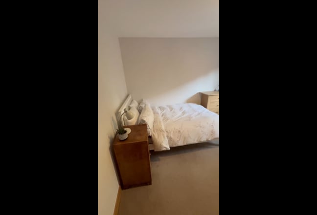 Modern Room in Ixworth Main Photo