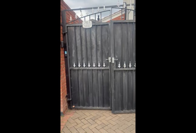 Video 1: Inside entrance into kitchen 