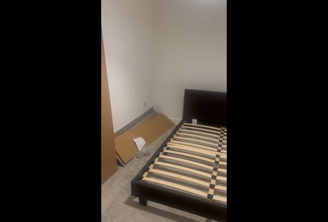 Modern flat Main Photo