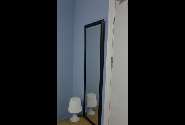 Single Room &pound;725 Edmonton with Garden Main Photo