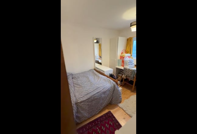 Double room Headington, girls house share  Main Photo